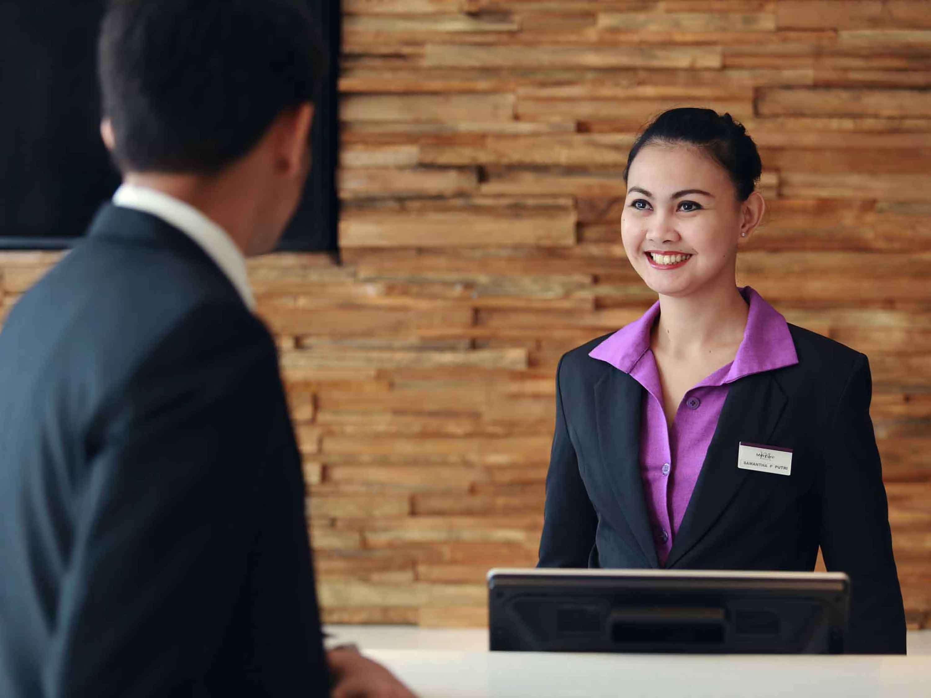 Mercure Jakarta Simatupang Exteriér fotografie