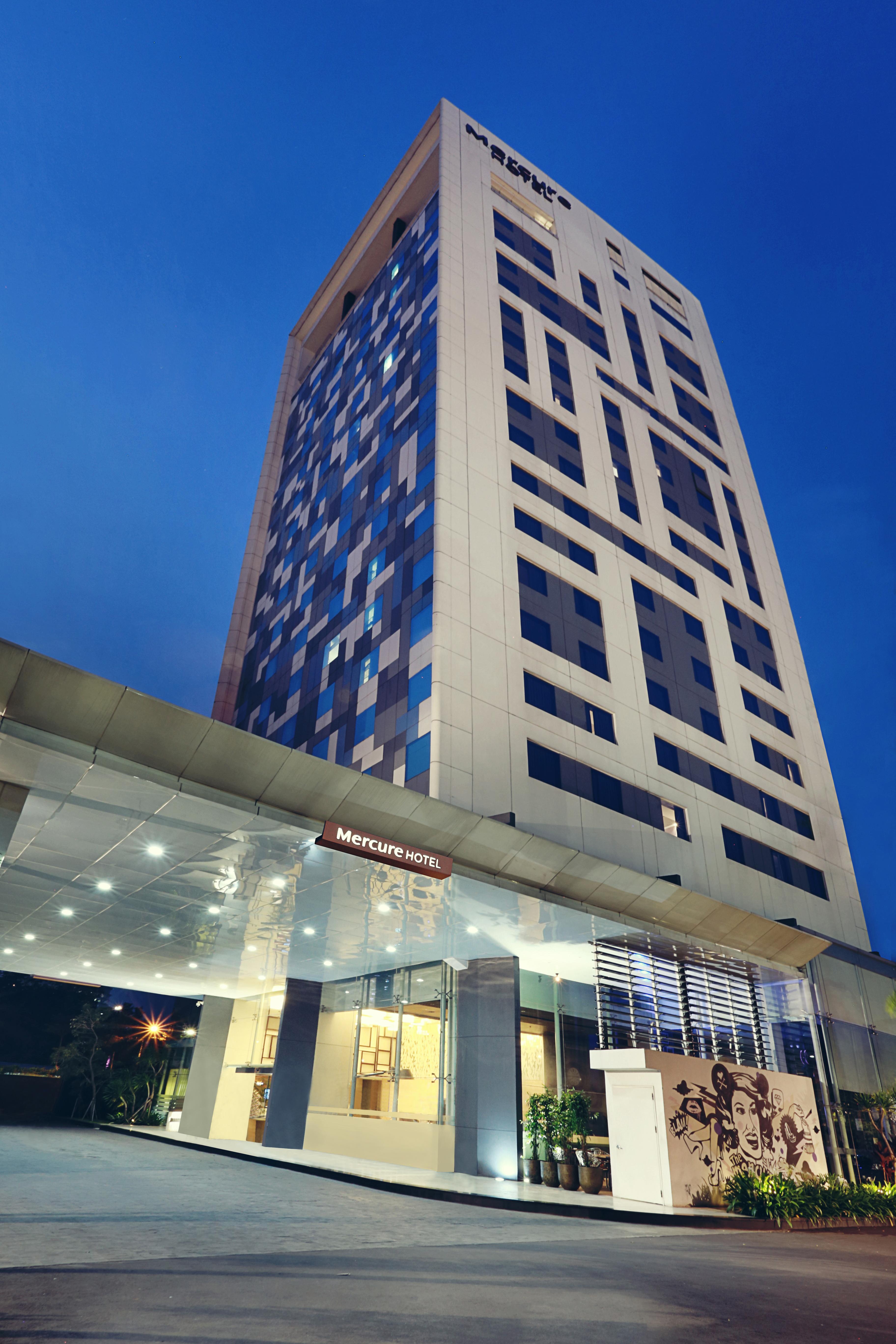 Mercure Jakarta Simatupang Exteriér fotografie